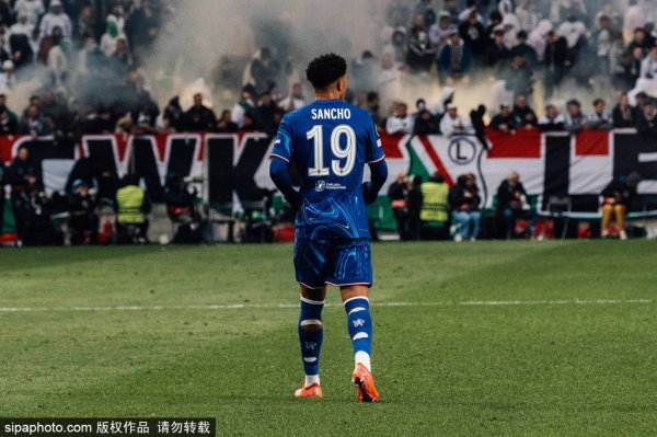 Juventus tiếp tục đàm phán với